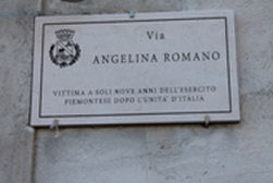 angelina2